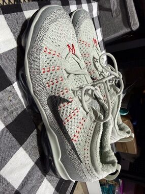 Nike Vapormax Light Gray Flyknit Sneakers with dark grey Swoosh and Red Accents